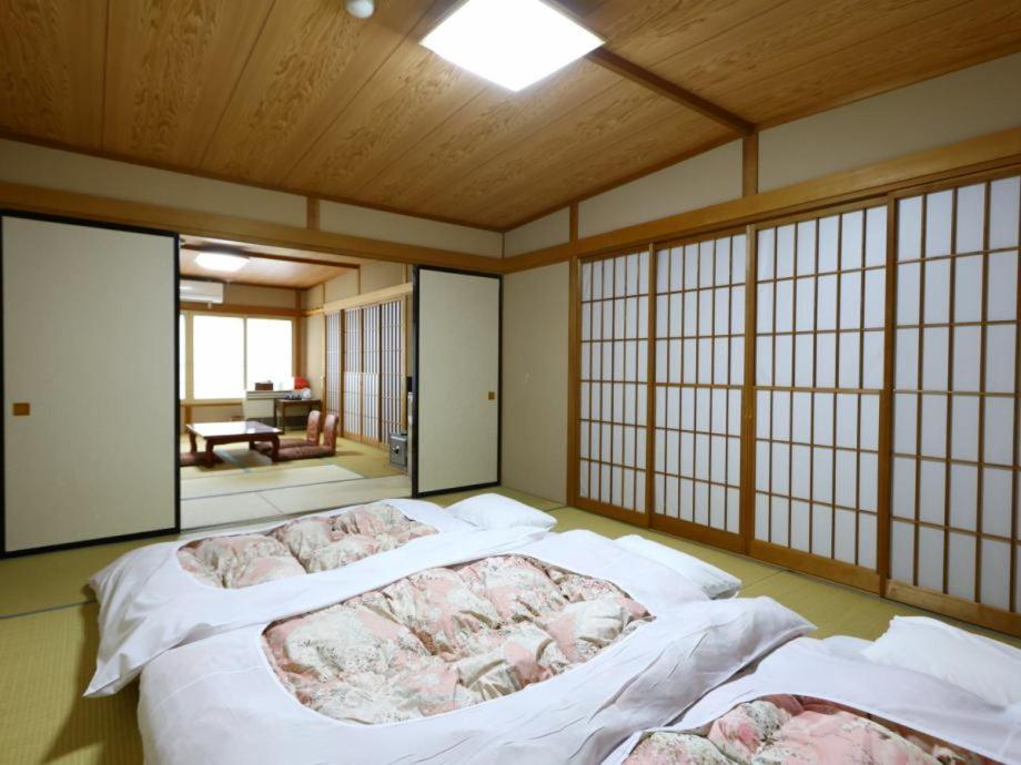 ホテルゆだなか 3*