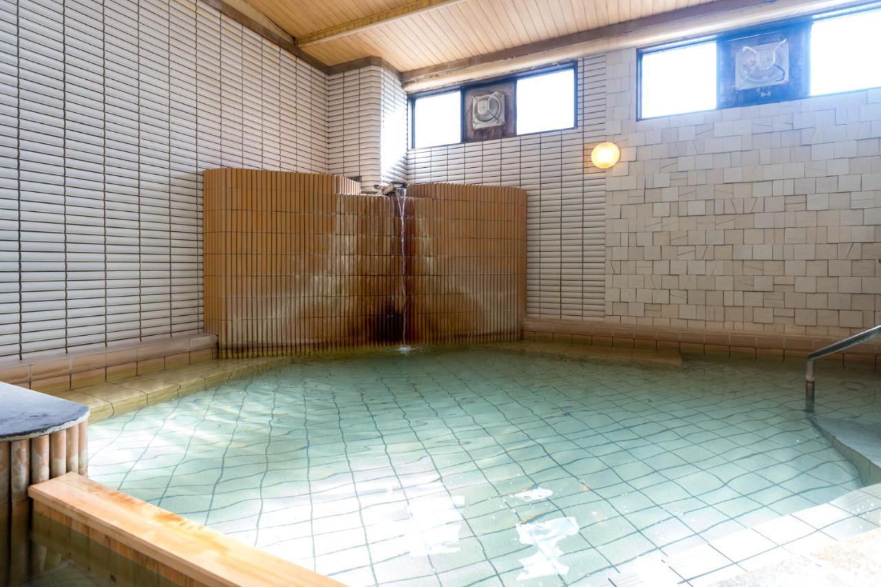 Yudanaka 3*